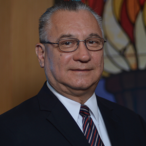 Dr. Lauro Maldonado
